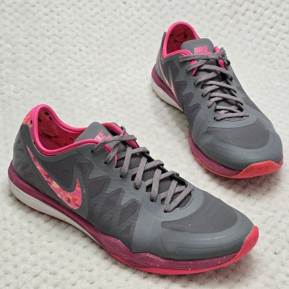 Nike Shoes - Nike 2015 Dual Fusion TR 3 #724812-005 Women's Size 8‎ Gray Pink Running Shoes